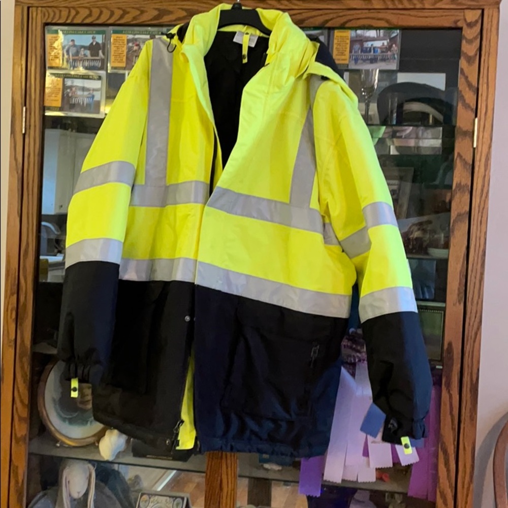 Port Authority Class3, NWOT, never worn